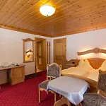 Siggen Hotel 3*