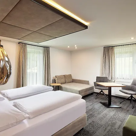 Siggen Hotel 3*